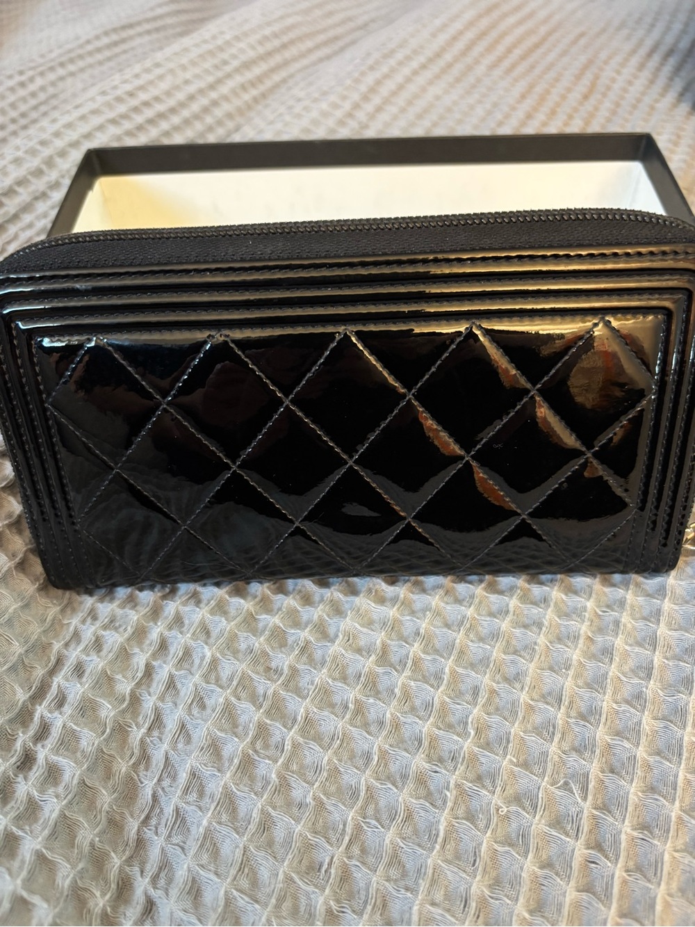 Authentic CHANEL Black Patent Quilted Wallet with Silver CC - Picture 3 of 8